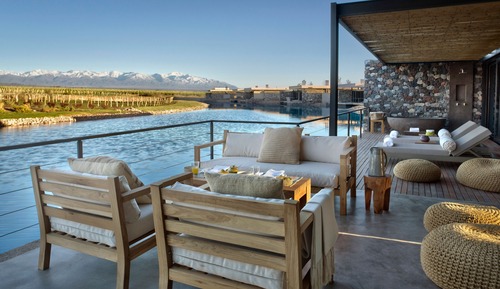 Two Bedroom Deluxe Villa Lake Andes View