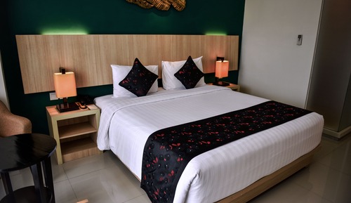 Deluxe-Doppel- oder -Zweibettzimmer, Nichtraucher, Balkon