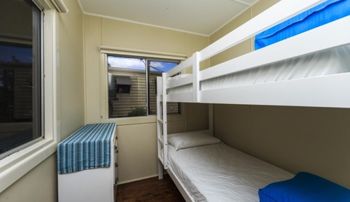 Deluxe-Ferienhütte (- Sleeps 4 - Dog Friendly)