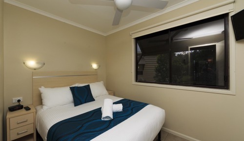 Standard-Ferienhütte (- Sleeps 6)