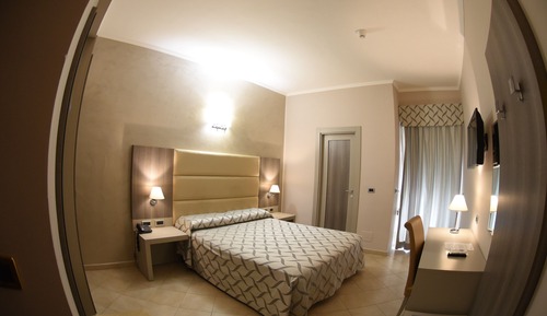 Standard-Dreibettzimmer