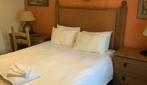 Comfort-Doppel- oder -Zweibettzimmer