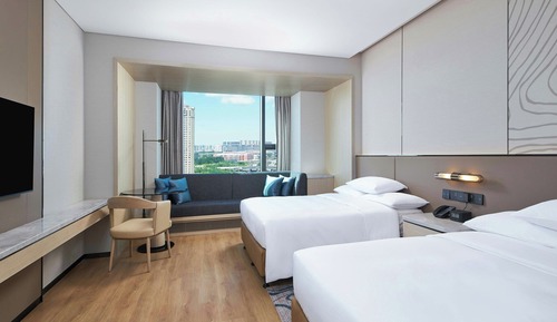 Premier-Zimmer, 2 Doppelbetten, Stadtblick