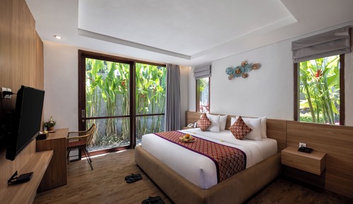 Three Bedroom Heated Pool Villa