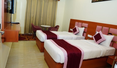Business-Zweibettzimmer, Mehrere Schlafzimmer, Nichtraucher, Zugang zur Business-Lounge