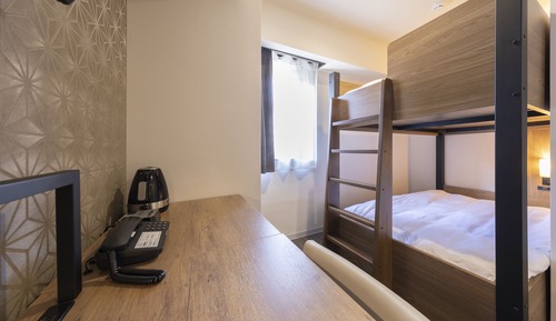 Zweibettzimmer (1 Bunk Bed)