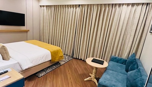 Basic-Zimmer, 1 King-Bett, Nichtraucher