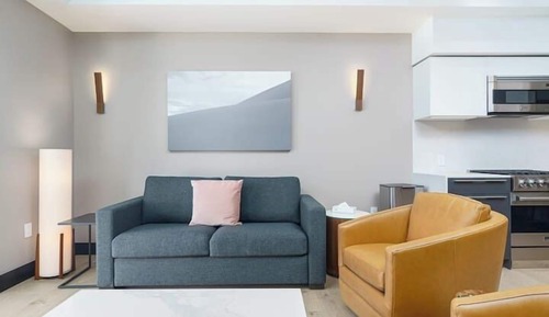 Luxury-Apartment