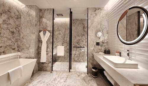 Standardzimmer, 1 King-Bett, Flussblick