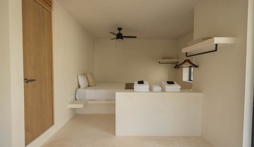 Standardzimmer, Poolblick