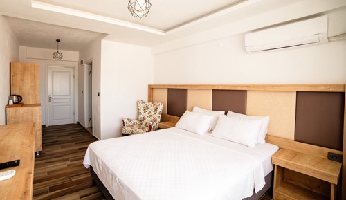 Standard-Doppelzimmer, Balkon, Stadtblick