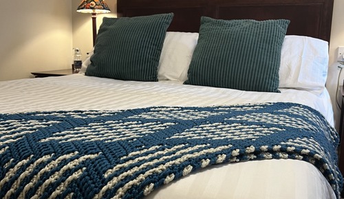 Doppelzimmer, mit Bad, Blick auf den Innenhof