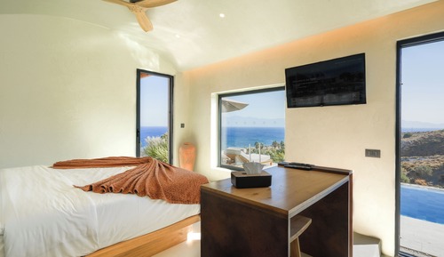 Suite Partial Sea View with Private Pool