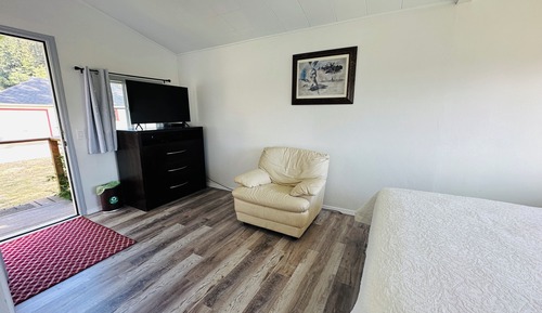 Elite-Ferienhütte, 1 Schlafzimmer, Küche, Flussblick (Not Pet Friendly)
