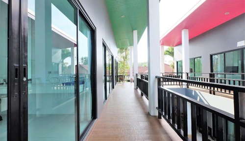 Zweibettzimmer, Poolblick