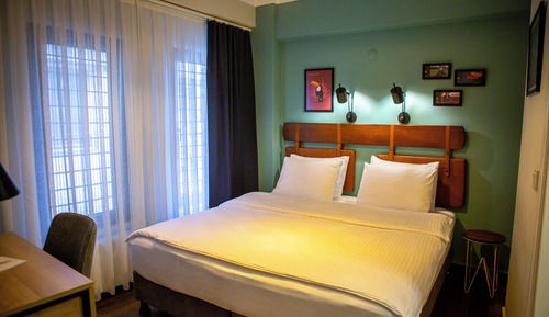 Design Room Medium Superior