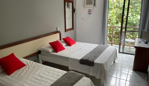 Superior-Dreibettzimmer, Poolblick