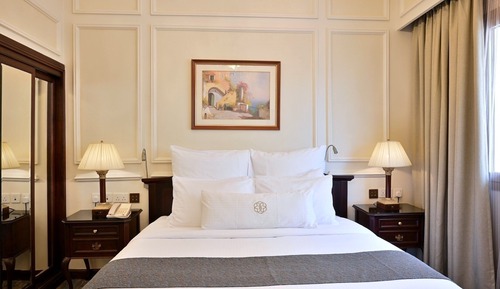 Junior-Studiosuite, 1 King-Bett