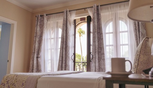 Traditional-Zimmer, 2 Queen-Betten