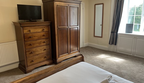 Main Lodge Superior Double Four Poster