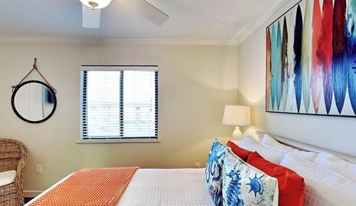 Apartment, Mehrere Betten, Poolzugang, Poolblick (9C - No Pets Allowed)