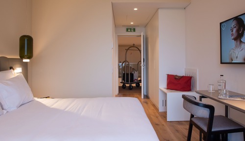 Superior-Doppelzimmer, eingeschränkter Meerblick