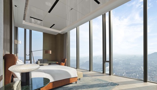 Presidential-Suite, 1 King-Bett