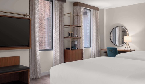 Einzelzimmer, 2 Queen-Betten (Roll-In Shower)