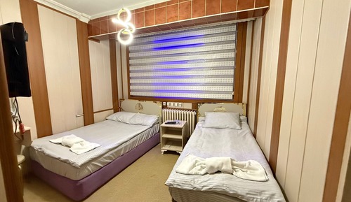 Economy-Zweibettzimmer