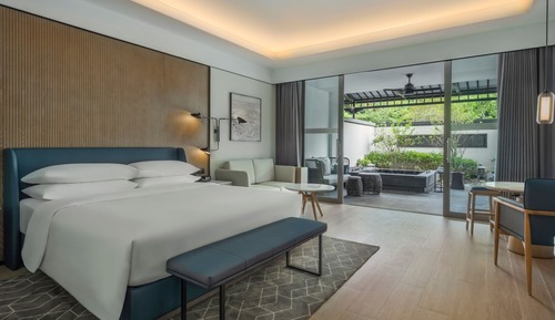 Zimmer, 1 King-Bett, Gartenblick
