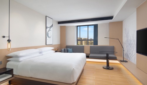 Superior-Zimmer, 1 King-Bett, Stadtblick