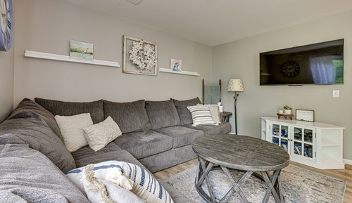 Apartment (3 Bedrooms)