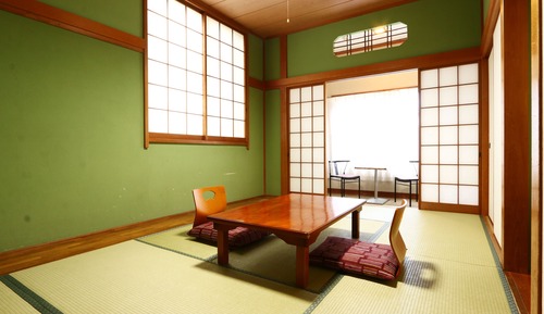 Traditional-Zimmer, Nichtraucher, Gemeinschaftsbad (1-4 pax, no shower/toilet)