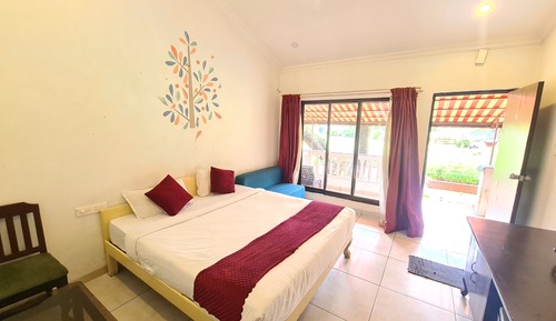 Deluxe-Doppelzimmer, 1 King-Bett, Gartenblick