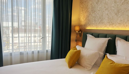Deluxe-Zimmer, 1 Queen-Bett, Stadtblick