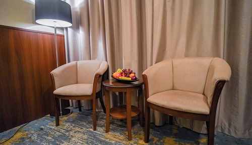 Standard-Doppel- oder -Zweibettzimmer