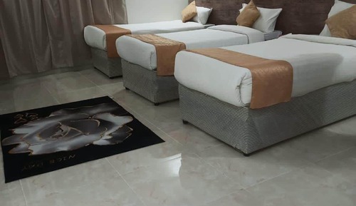 Basic-Dreibettzimmer