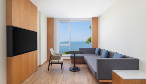 Suite, 1 King-Bett, Gartenblick