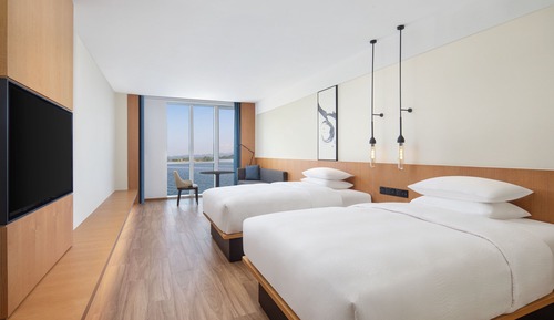 Premier-Zimmer, 2 Doppelbetten, Seeblick