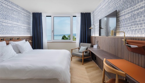 Standard Doppelzimmer mit Seeblick