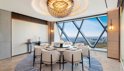 Presidential-Suite, 1 King-Bett