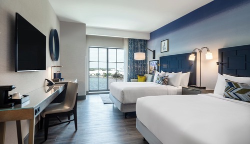 Standardzimmer, 2 Queen-Betten, barrierearm, Buchtblick