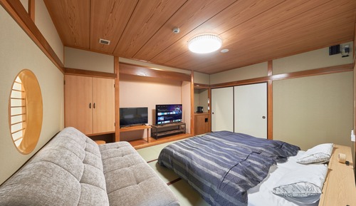 Familienzimmer, Nichtraucher (with private open-air bath)