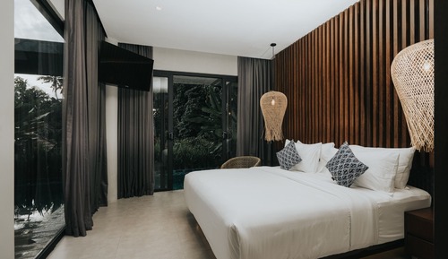 One Bedroom Pool Villa with Plunge Pool