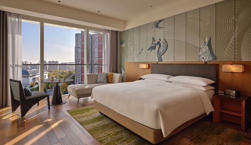 Zimmer, 1 King-Bett, Stadtblick