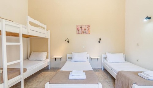 Vierbettzimmer, Mehrere Betten, Balkon, Gartenblick