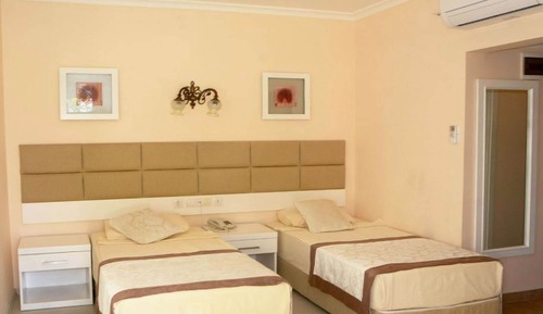 Standard-Zweibettzimmer