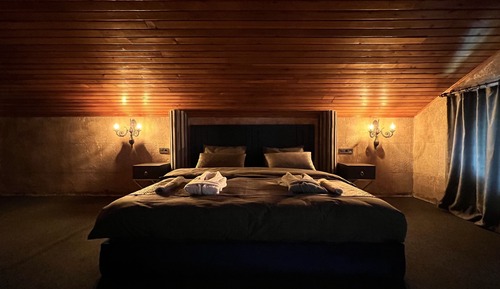 Premier-Zimmer, 1 King-Bett, Nichtraucher, Gartenblick