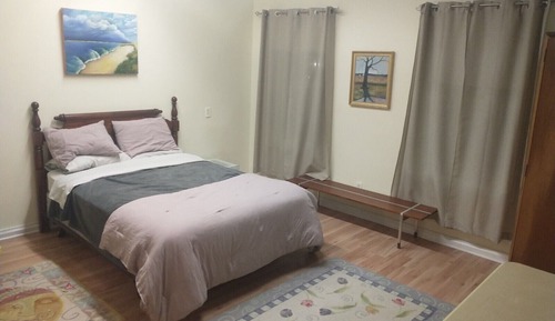 Apartment B: Spacious and