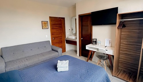 Standardzimmer, 1 Queen-Bett und Schlafsofa, Hügelblick